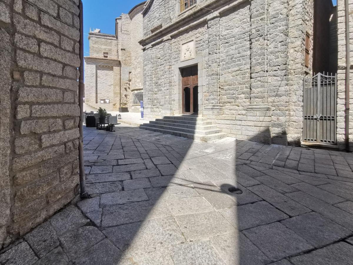 Affittacamere Faber Tempio Pausania Exteriér fotografie