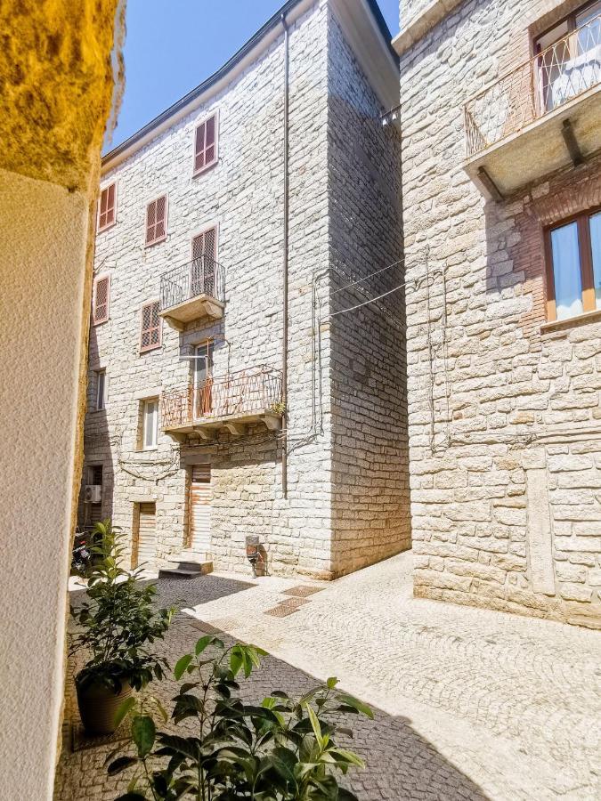 Affittacamere Faber Tempio Pausania Exteriér fotografie